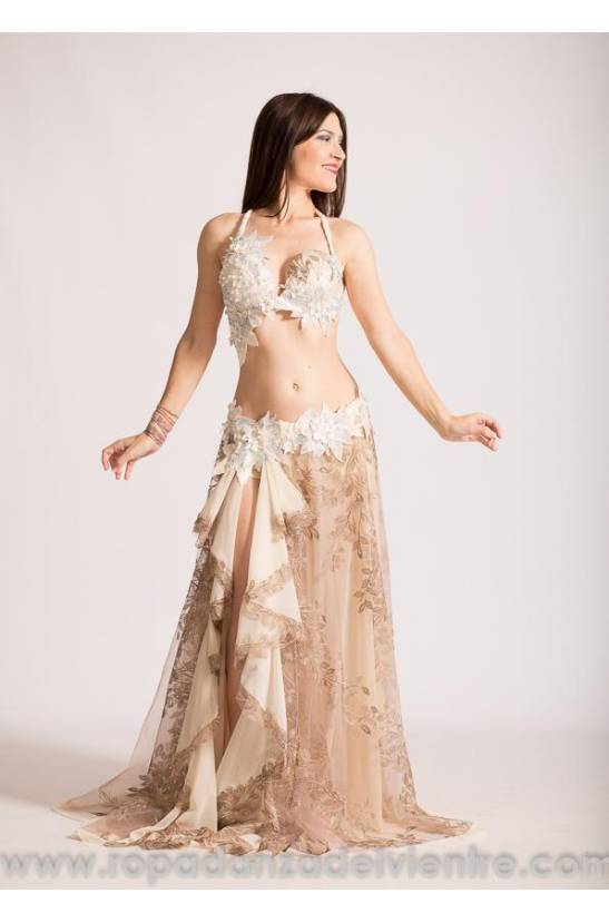 Chloé´s bellydance costume Ghaada