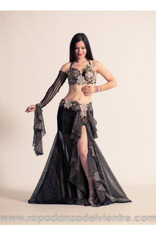 Chloé´s bellydance costume Nabeeha