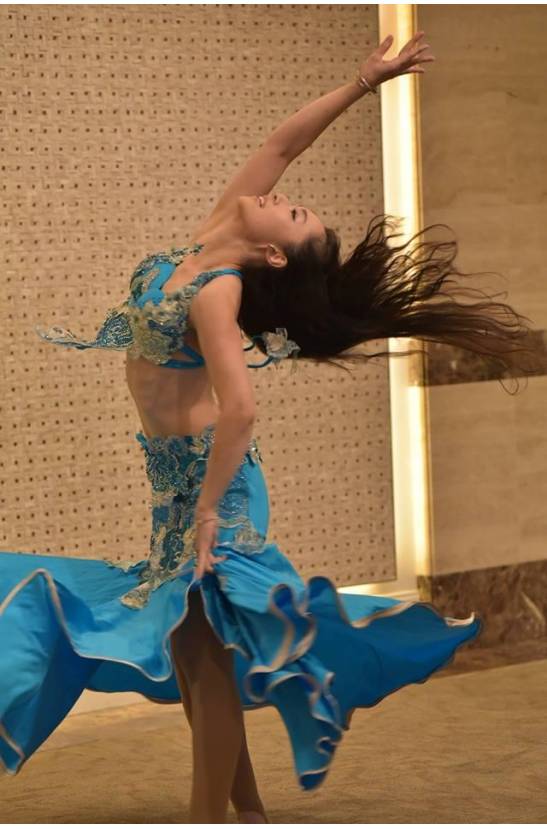 Nana Kazazawa (Japan)